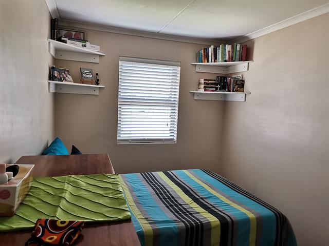 To Let 2 Bedroom Property for Rent in Guldenland Western Cape